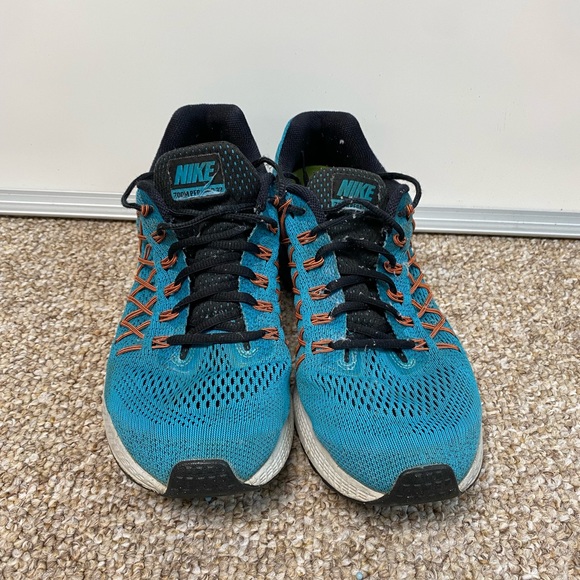 Nike Running shoes - Picture 2 of 2